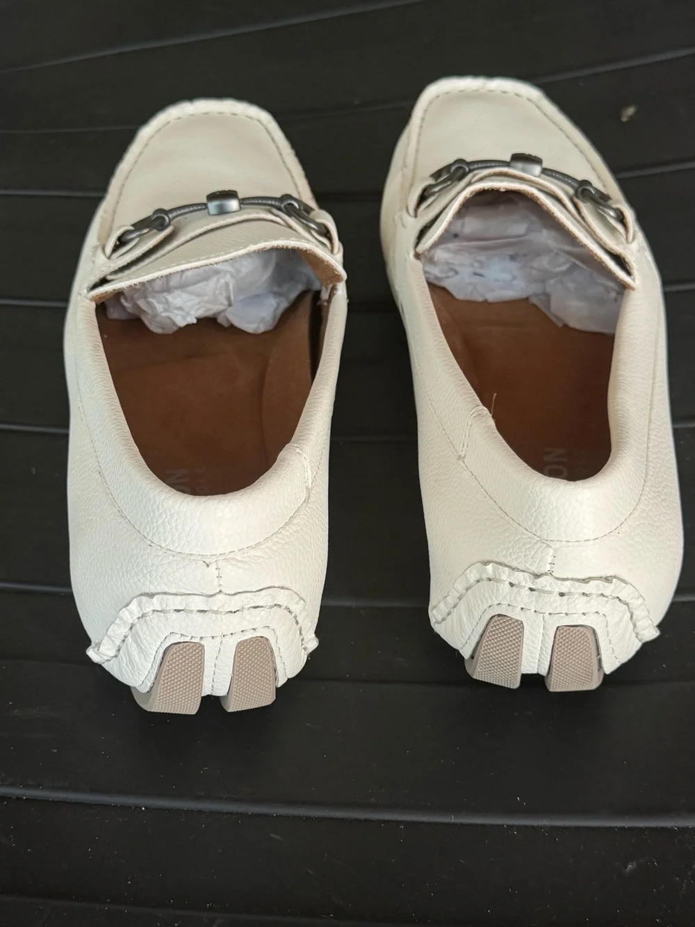 Kenneth Cole Cream Leather Bit Slip-On Loafers